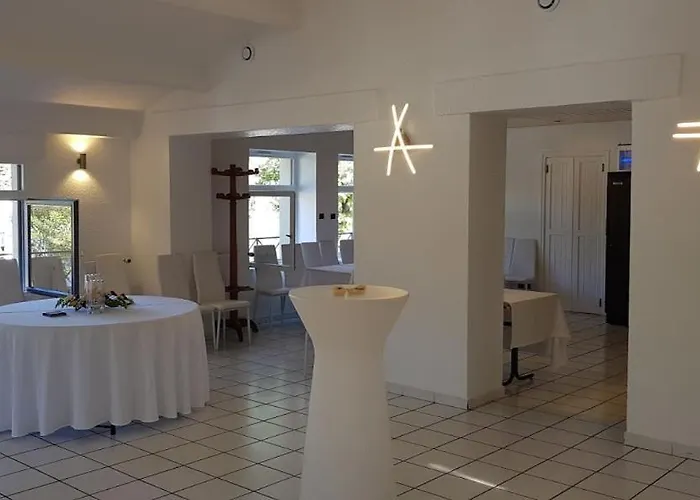 Pavillon Du Couette-café *